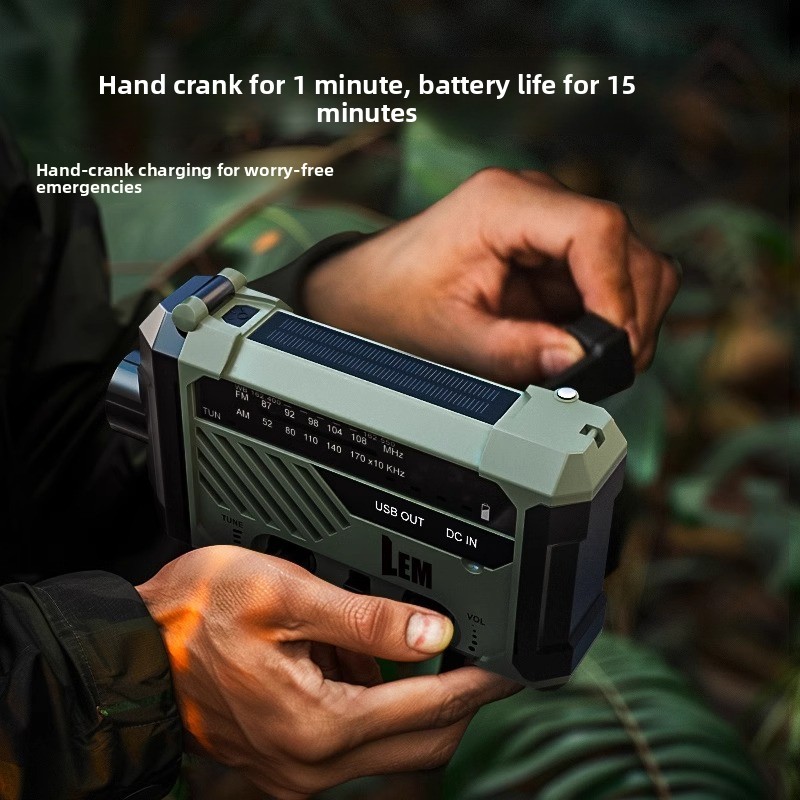Radio de survie - Manivelle d' - Solar Emergency Charger avis et prix